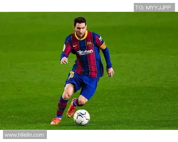 足球球星表现评析：技术风格与场上影响力的全面解读